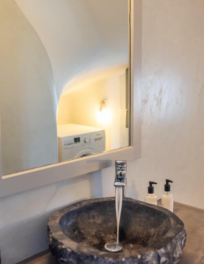 Milian Suite Adamantas  Buitenkant foto