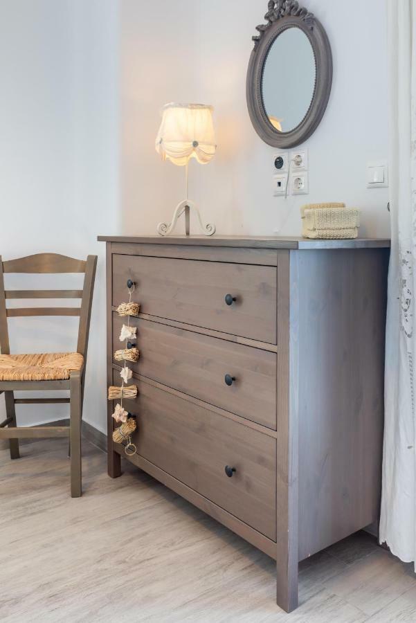 Milian Suite Adamantas  Buitenkant foto